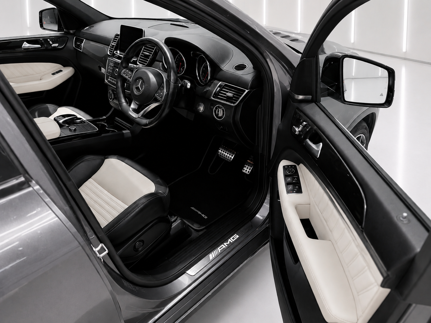 Mercedes Benz GLE43 AMG Coupe